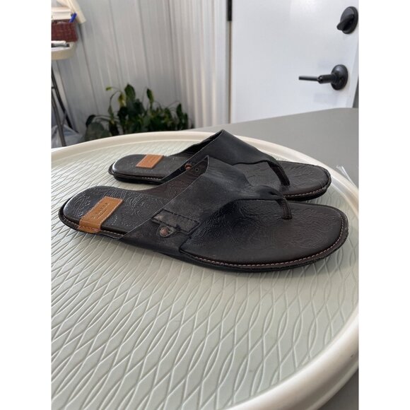 Ted Baker Thong Sandals Size 9 Black Leather Paisley Embossed Sole Slip On Comfy main image 7